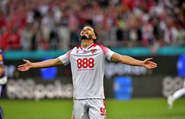 Șefii lui Dinamo anunță ce se întâmplă cu Lamine Ghezali » Jucătorul dezvăluie: „Aici am redescoperit plăcerea de a juca fotbal”