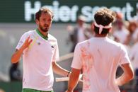 Șocul anului în tenis a venit la Roland Garros! » Daniil Medvedev, eliminat în primul tur de rebelul din Brazilia! Tenis scânteietor