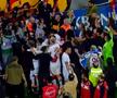 Imagini senzaționale: Galatasaray, noua campioană a Turciei » Fostul coechipier al lui Hagi, purtat în spate de Icardi