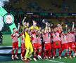 Zeii au decis: Cupa coboară în Port! Olympiakos trece de Fiorentina în prelungiri » Nebunie la Atena