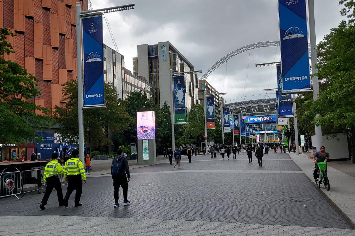 Pregătiri la stadionul Wembley pentru finala Ligii Campionilor