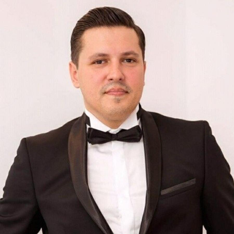 Cosmin Pană e avocatul care-l reprezintă pe Ionuț Stancu în procesul cu Rapid. Sursa: Linkedin Rapidul continuă să se joace cu focul » Cerere de suspendare sau dezafiliere la FRF: „E de neînțeles de ce clubul alege să se expună unor sancțiuni severe”