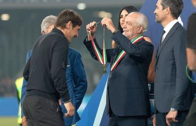 A ieșit fum alb la Napoli » Campioana Italiei și-a anunțat oficial antrenorul. Buget impresionant de transferuri