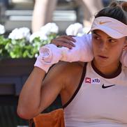 Jaqueline Cristian - Iga Swiatek turul 3 la Roland Garros 2025 Foto: Imago Images