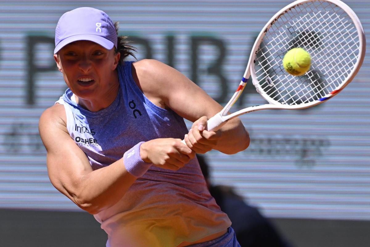 Jaqueline Cristian, eliminată de Iga Swiatek în turul 3 de la Roland Garros » Românca a luptat incredibil în setul 2