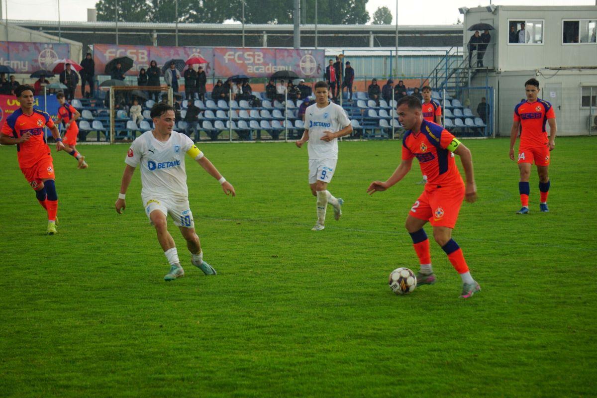 FCSB - Universitatea Craiova 2-3 în Supercupa României la „Tineret”