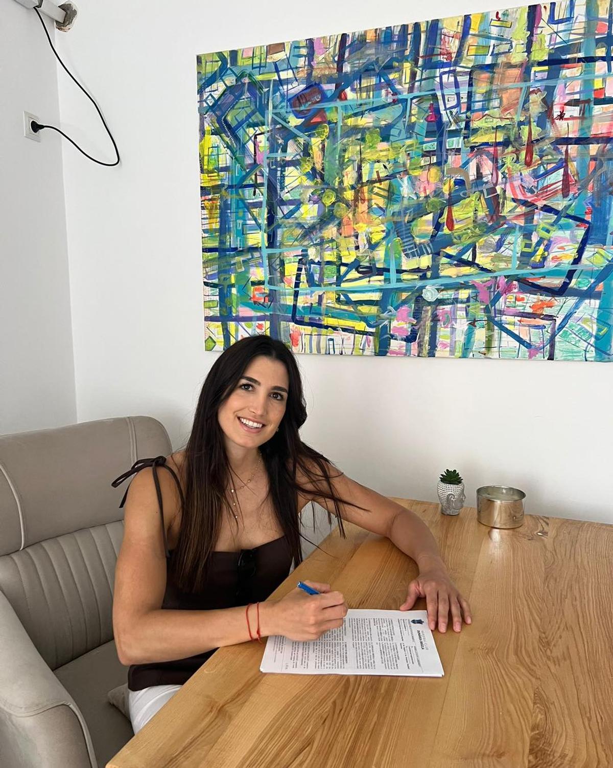 Lara Gonzalez rămâne în România! A fost prezentată oficial la noua echipă