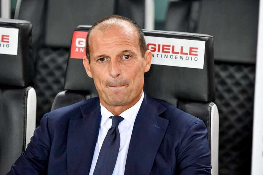 Massimiliano Allegri, antrenorul lui AC Milan Allegri a dat replica la ironia lui Chivu: „Să ne uităm la contextul în care a spus-o! Dar nu merită decât laude”