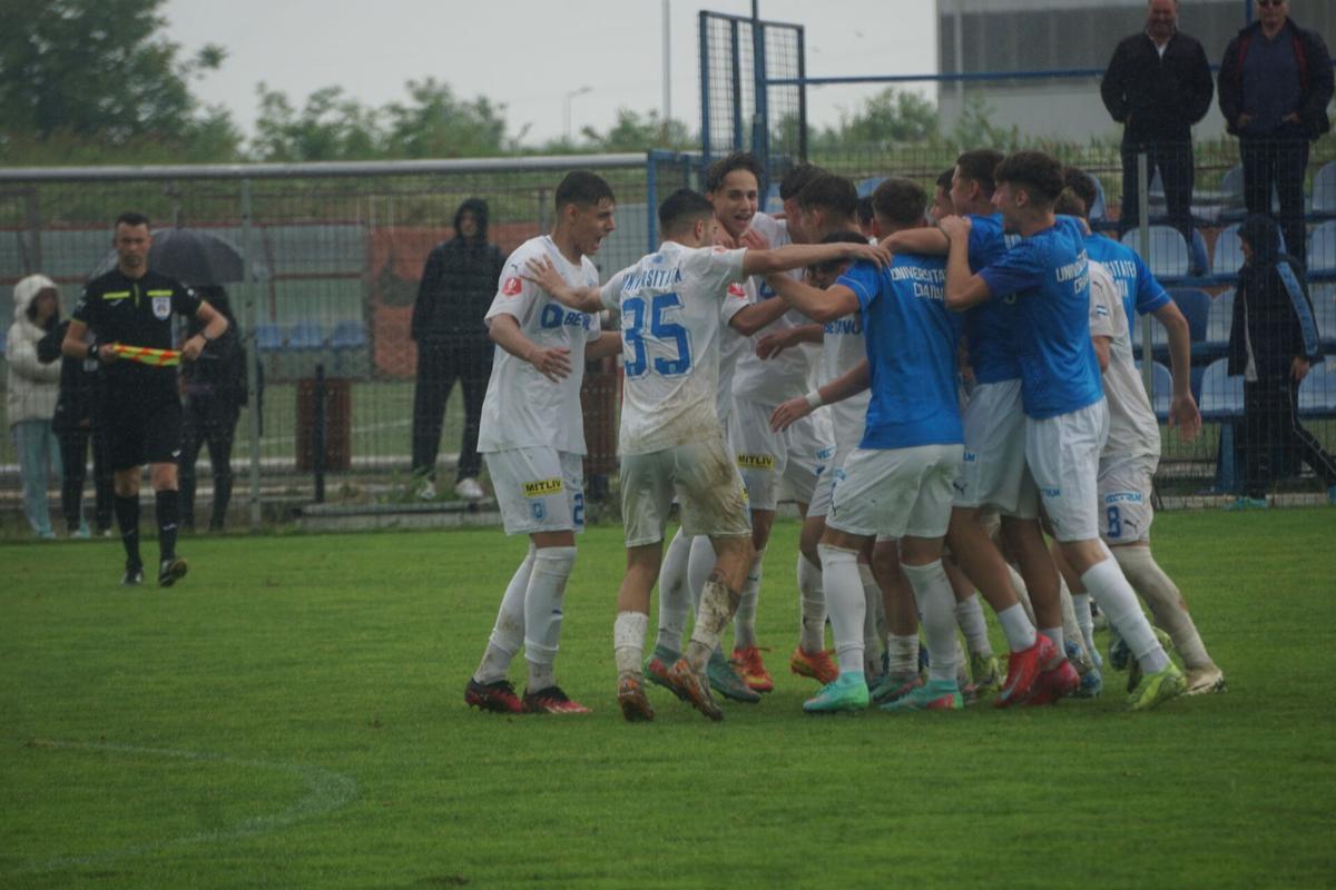 FCSB - Universitatea Craiova 2-3 în Supercupa României la „Tineret”