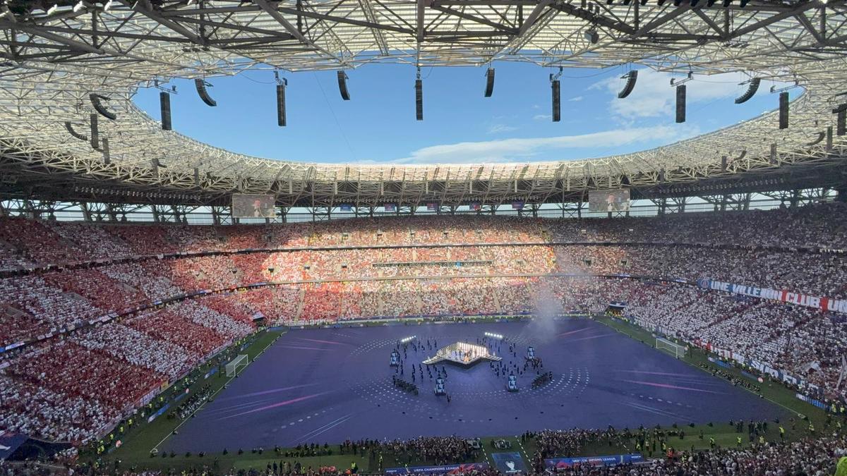 Spectacol grandios înainte de PSG – Arsenal » Rockerii de la „The Killers”, show total la Budapesta