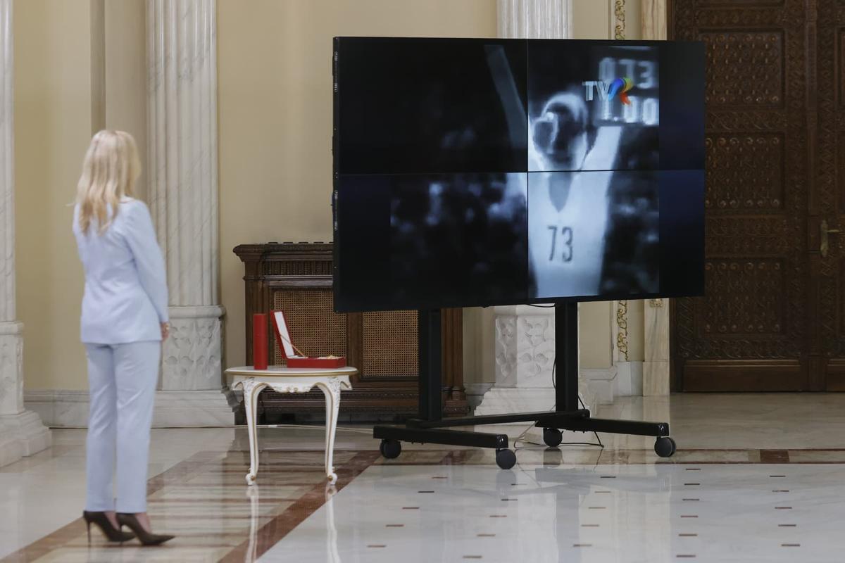 Nadia Comăneci, decorată de președintele Nicușor Dan cu Ordinul Național „Steaua României”: „Vreau să-i mulțumesc lui!”
