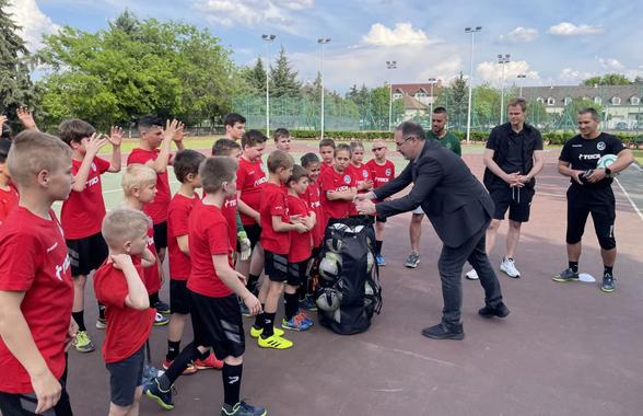 Cine vor fi copiii de mingi pe Puskas Arena » Inovația tehnologică a maghiarilor la finala PSG - Arsenal