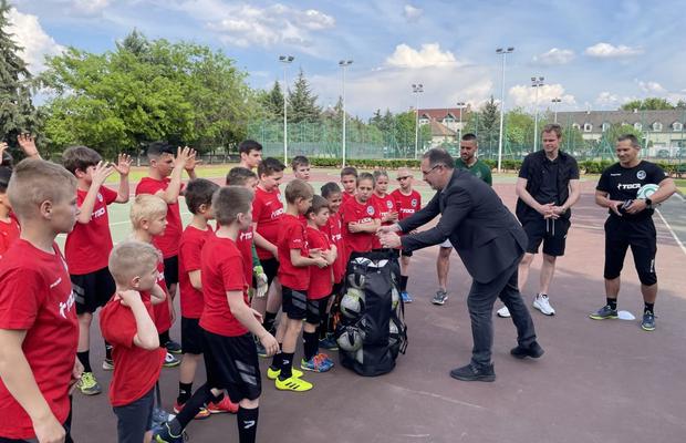 Cine vor fi copiii de mingi pe Puskas Arena » Inovația tehnologică a maghiarilor la finala PSG - Arsenal