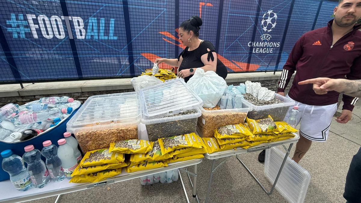 PSG - Arsenal, fanii celor două echipe fac spectacol înaintea finalei UCL 2026