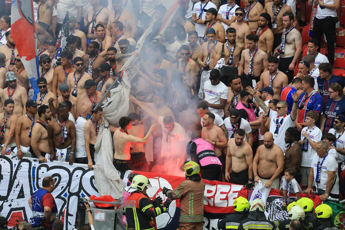 Incidente in peluza PSG la finala cu Arsenal