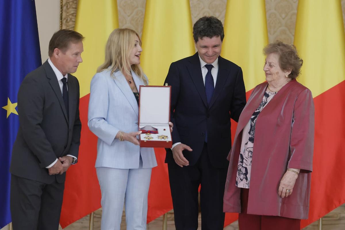 Nadia Comăneci, decorată de președintele Nicușor Dan cu Ordinul Național „Steaua României”: „Vreau să-i mulțumesc lui!”