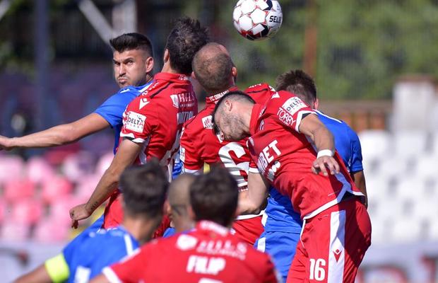 EXCLUSIV Dezvăluiri incredibile din haosul de la Dinamo și acuze grave: „Vreți pe stadion? Săriți și voi gardul după ce pleacă paznicii!”