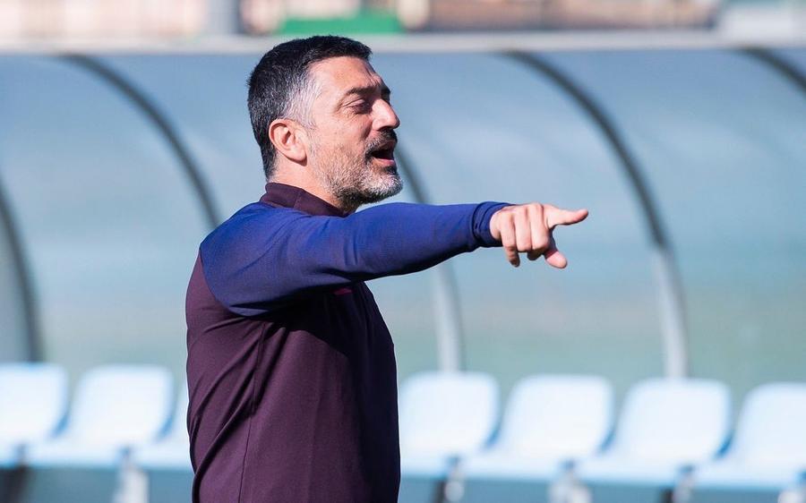 Garcia Pimienta, antrenorul Barcelonei B Stare de alarmă la Barcelona: conducătorii s-au dus acasă la Setien! Cine e gata să îi ia locul