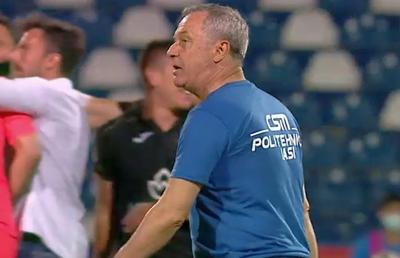 POLI IAȘI - HERMANNSTADT 2-3. Mircea Rednic se simte „vânat”: „Domnul arbitru i-a băgat în joc! Dă-le lor, dar dă-ne și nouă!”