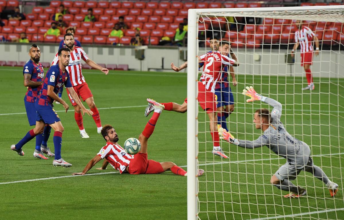 BARCELONA - ATLETICO MADRID 2-2. VIDEO + FOTO X pentru Real! Catalanii se împiedică și de Atletico, după un derby spectaculos cu 4 goluri și 3 penalty-uri » Clasamentul ACUM
