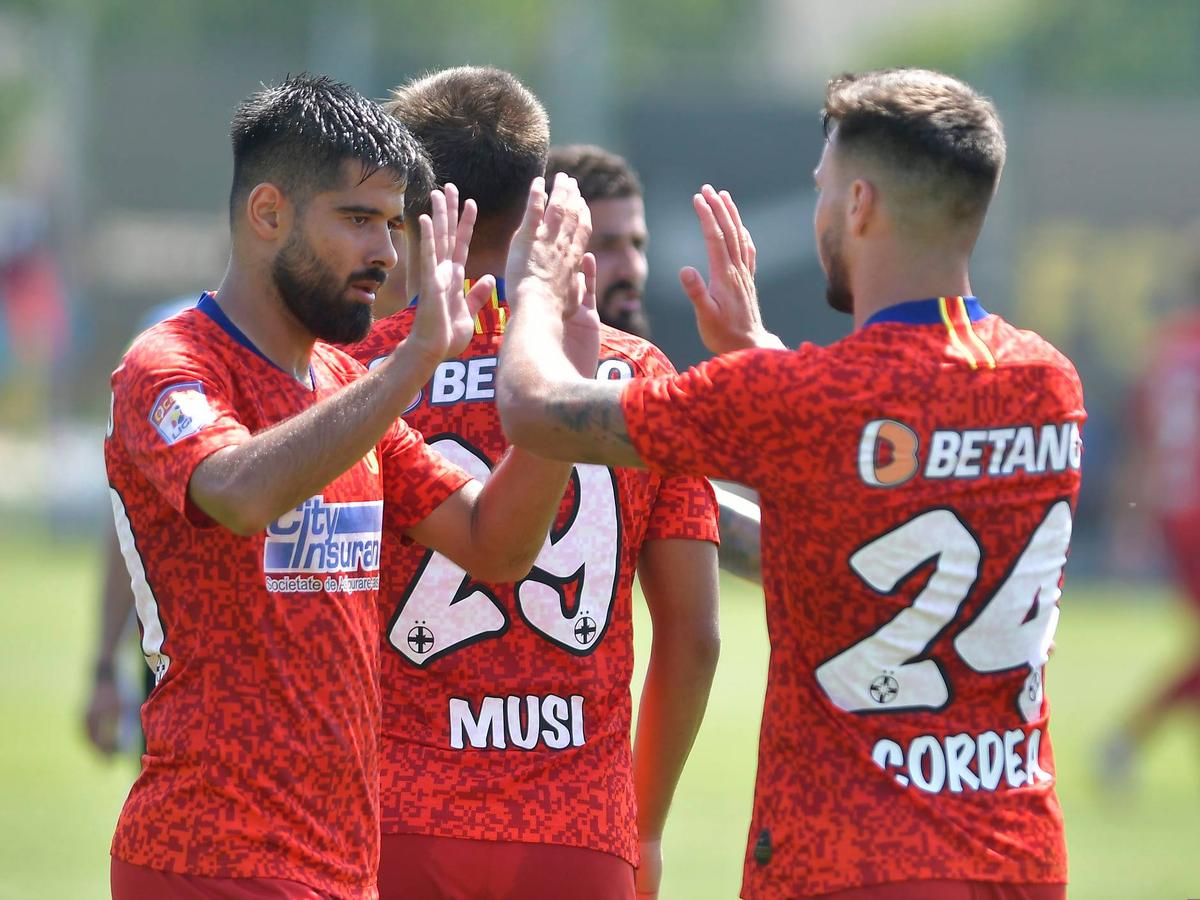 Toropiți de zgârcenie: cum a făcut Becali o economie de 100.000 de euro pe cheltuiala jucătorilor de la FCSB