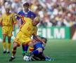 Cum s-a ajuns la: „Tu, cu mustață, nu strâmba!” » GSP a vorbit cu jurnalistul care l-a enervat pe Hagi la conferința epocală din '98: „M-a văzut și s-a declanșat flacăra!”