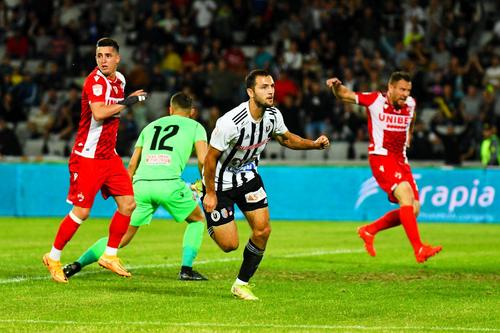 Boiciuc, la barajul U Cluj - Dinamo / FOTO: Imago
