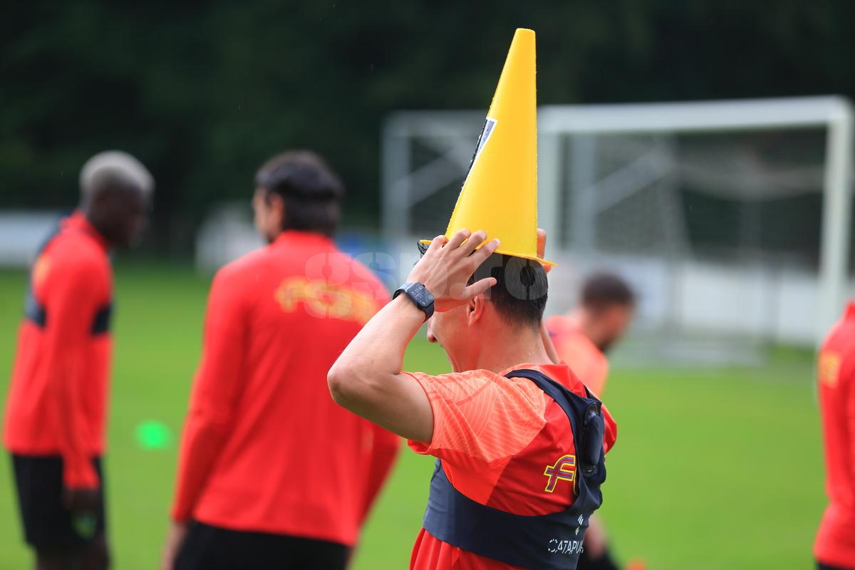 Pintilii sau Charalambous: cine e adevăratul A1 la FCSB? GSP a urmărit antrenamentele „roș-albaștrilor” din Olanda și a obținut răspunsul