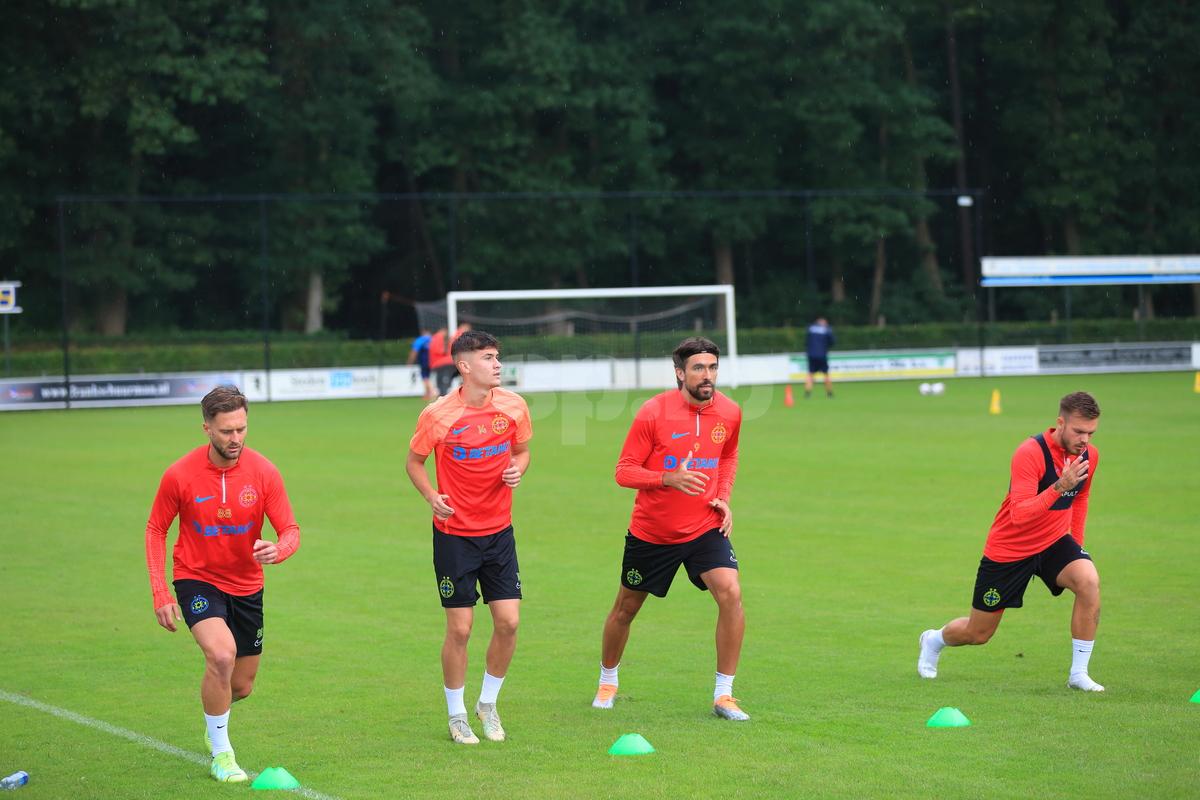 Pintilii sau Charalambous: cine e adevăratul A1 la FCSB? GSP a urmărit antrenamentele „roș-albaștrilor” din Olanda și a obținut răspunsul