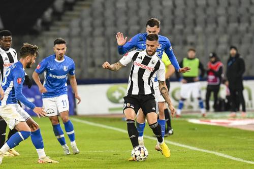 Ovidiu Popescu, în acțiune pentru U Cluj/ foto: Imago Images