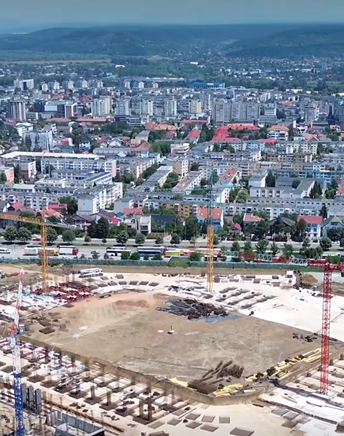 Imagini spectaculoase din dronă! Așa arată azi stadionul cu o particularitate nemaivăzută în România