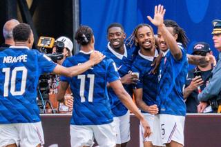 Franța, demonstrație de fotbal cu Suedia și calificare la pas în „optimile” Campionatului Mondial
