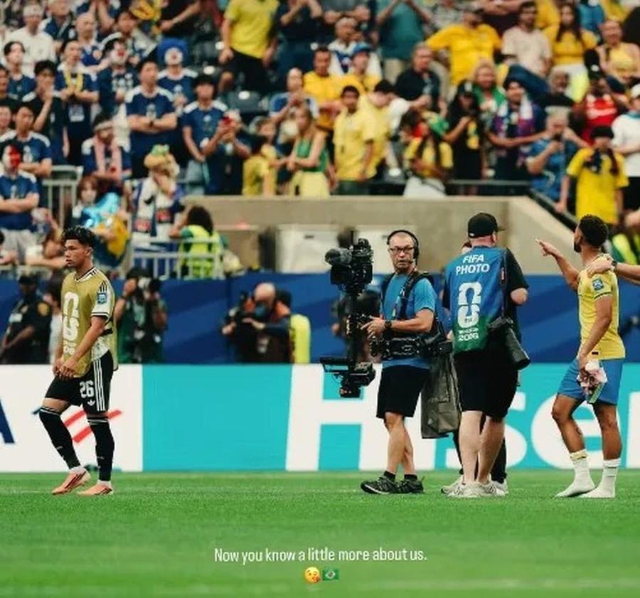 Postarea lui Matheus Cunha pe rețelele de socializare. Shiogai poate fi văzut în stânga imaginii Răfuiala lui Matheus Cunha cu japonezul care îndrăznise să conteste forța Selecao: „Acum știi mai multe despre noi”