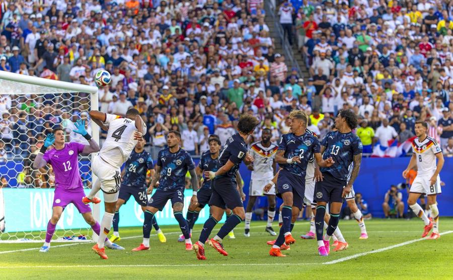 Alan Shearer, furios: „Portarul Paraguayului i-a mințit pe arbitrul de centru și pe VAR!”