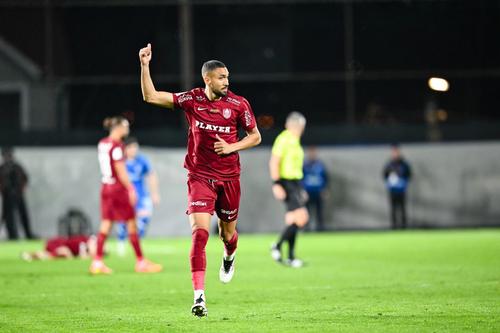 CFR Cluj l-a vândut pe Leo Bolgado în Angola / Foto: Imago Images