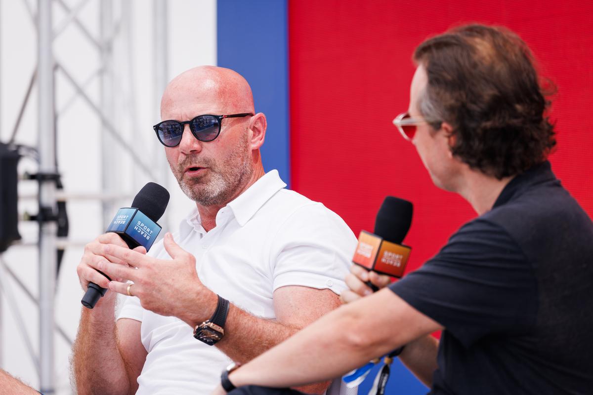 Alan Shearer, furios: „Portarul Paraguayului i-a mințit pe arbitrul de centru și pe VAR!”