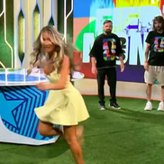 Diana Munteanu a făcut „braziliana” în studio/ Foto: Instagram