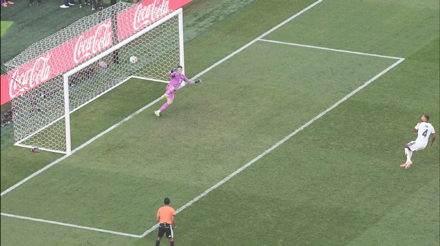 Jonathan Tah a șutat mult peste bara transversală la a șasea lovitură de departajare a Germaniei Cum a ajuns Tah să execute penalty-ul decisiv » Coincidențele incredibile cu finala Ligii Campionilor!
