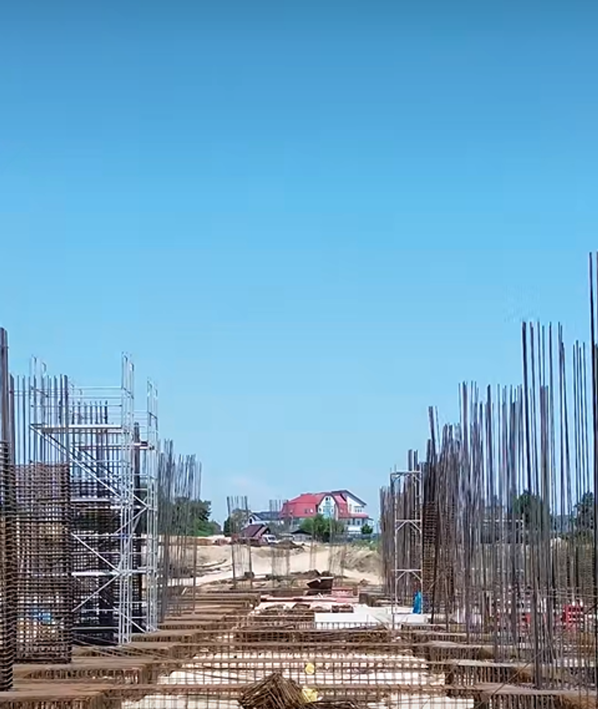 Stadionul de la Pitești, imagini de pe 30 iunie 2026 // foto: capturi Facebook Constructii Erbasu