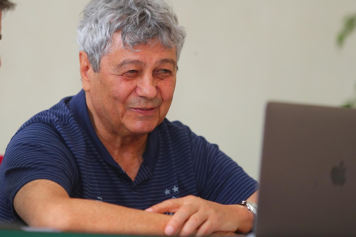 FOTO Lucescu a semnat cu Dinamo Kiev OFICIAL 23.07.2020