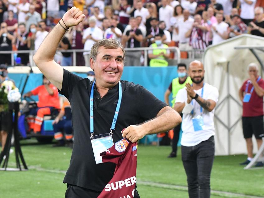 Gica Hagi (55 de ani) a avut parte de o surpriză plăcută pe Arena Națională, înaintea meciului Rapid - Farul, din etapa cu numărul 3 a Ligii 1.