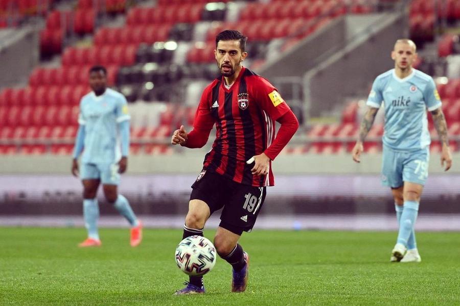 Iglesias, în perioada în care evolua la Spartak Trnava 5 detalii despre ultimul transfer al lui Dinamo » Cea mai mare realizare: a fost coleg cu Bellerin