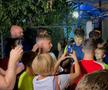 Jucătorii de la FCSB, asaltați de fani după meci