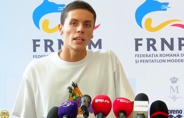 David Popovici a revenit în România » Discurs excepțional: „Îmi pare rău dacă vă așteptați la altceva. Aș vrea să închei cu un citat al lui Earl Nightingale”