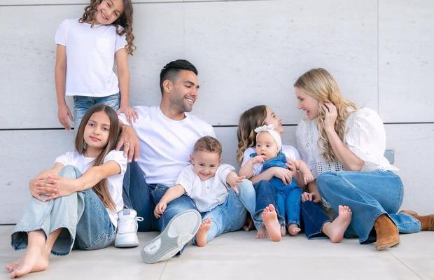 Familia lui Radamel Falcao, la un pas de tragedie. Transportați de urgență la spital!