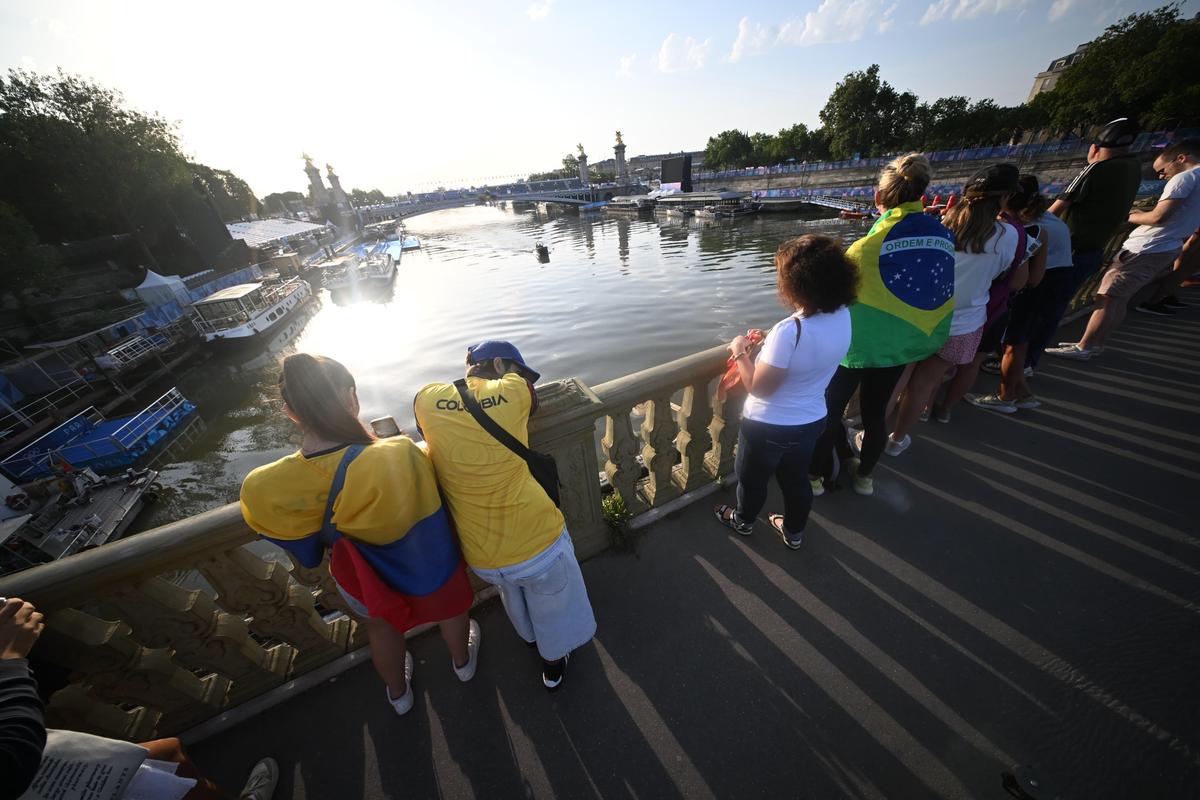 Proba masculină de triatlon, programată marţi, amânată pentru miercuri