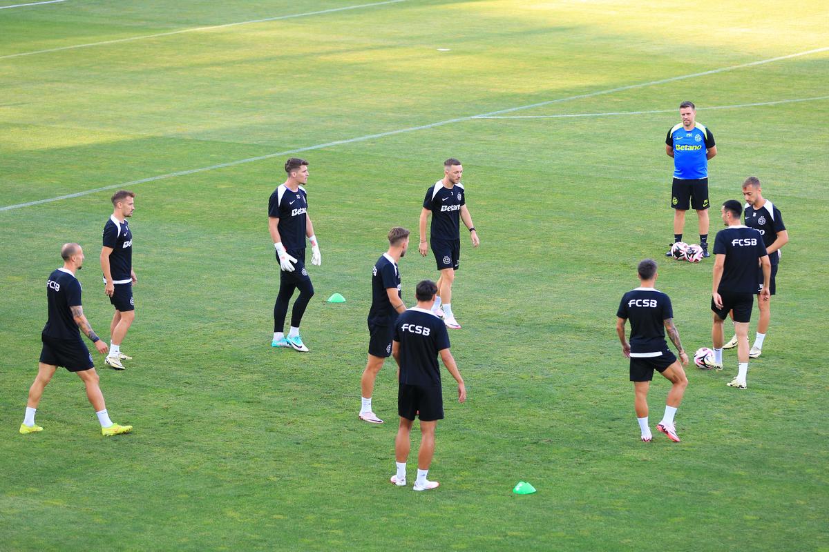 Voie bună, relaxare, cu gândul la calificare » Imagini exclusive de la antrenamentul celor de la FCSB din Ungaria