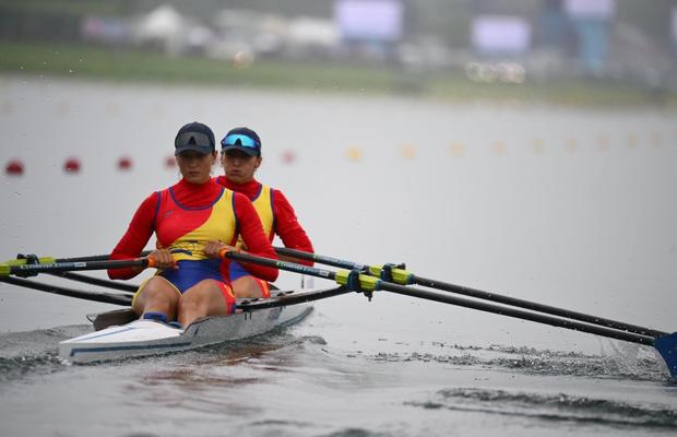 Simona Radiș și Ancuța Bodnar, calificate dramatic în ultimul act la dublu vâsle la Jocurile Olimpice: „A fost o cursă grea pentru noi, am făcut mici greșeli, dar finala va fi perfectă!”