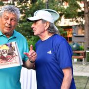 Mircea Lucescu și-a serbat ziua de naștere împreună cu aproape 50 de fotbaliști alături de care a colaborat în carieră. Foto: Cristi Preda (GSP.RO)