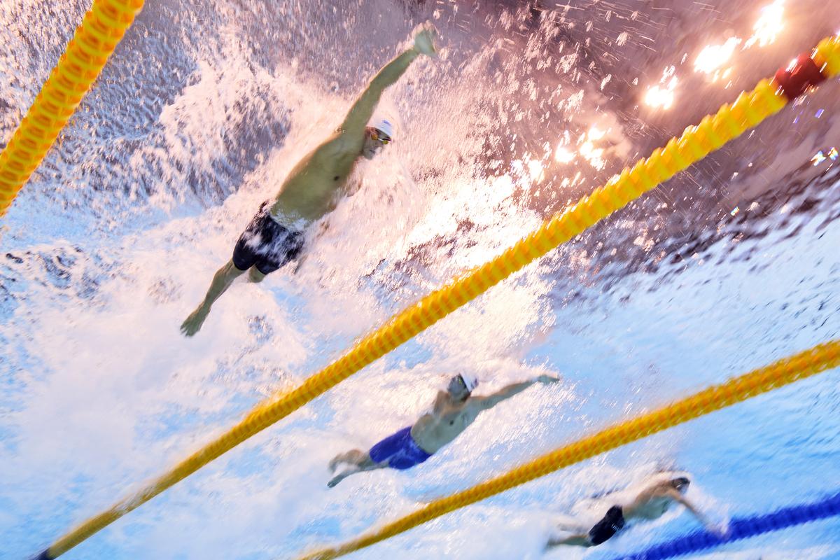 David Popovici, calificare cu al doilea timp în finala la 100 de metri liber de la Mondiale! + Campionul olimpic Pan Zhanle NU a prins finala!!